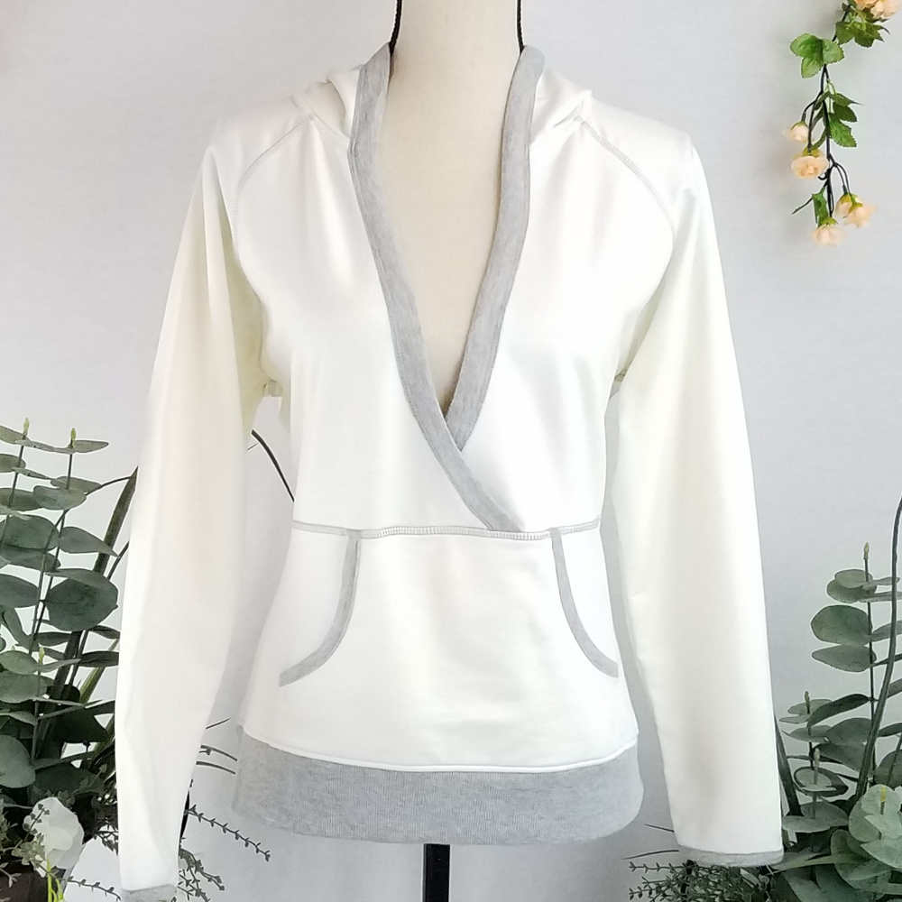 Pulp V-Neck Hoodie